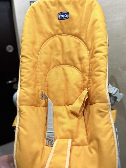 30 лв  Chicco - Бебешки Шезлонг Chicco Relax Yellow