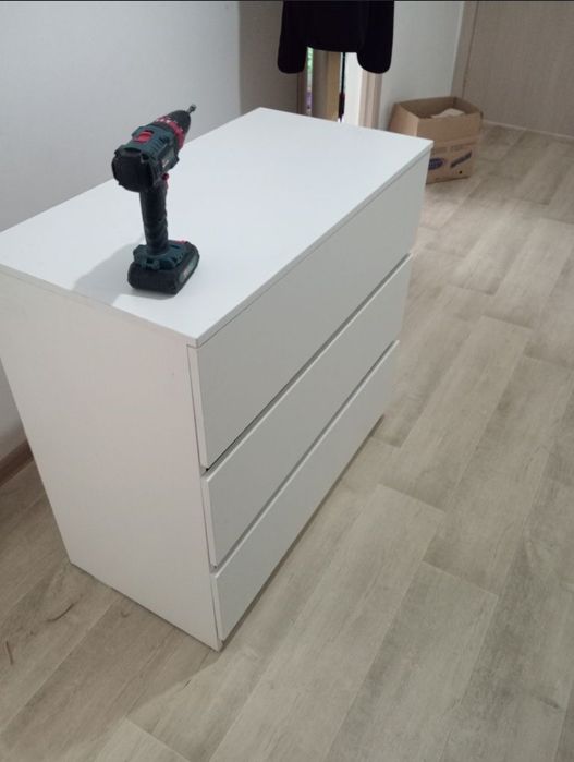 Мастер на час—Электрик, сантехник, сборка мебели, плотник