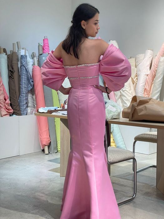 Продам платье вечернее Malli