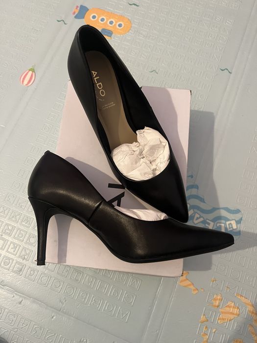 Pantofi cu toc ALDO noi