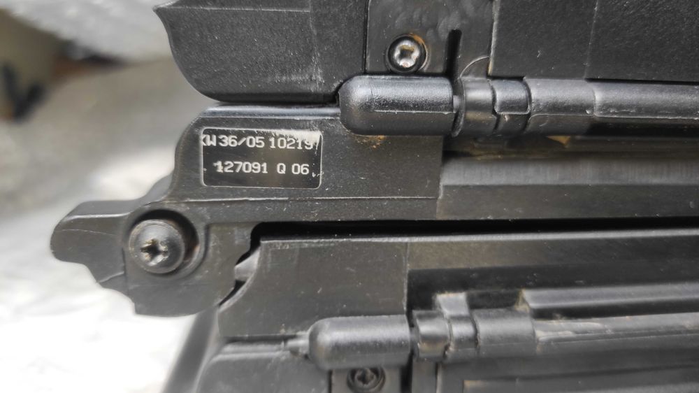 Щора за вятър, ветробран, уиндшот  E46 cabrio

500 лева