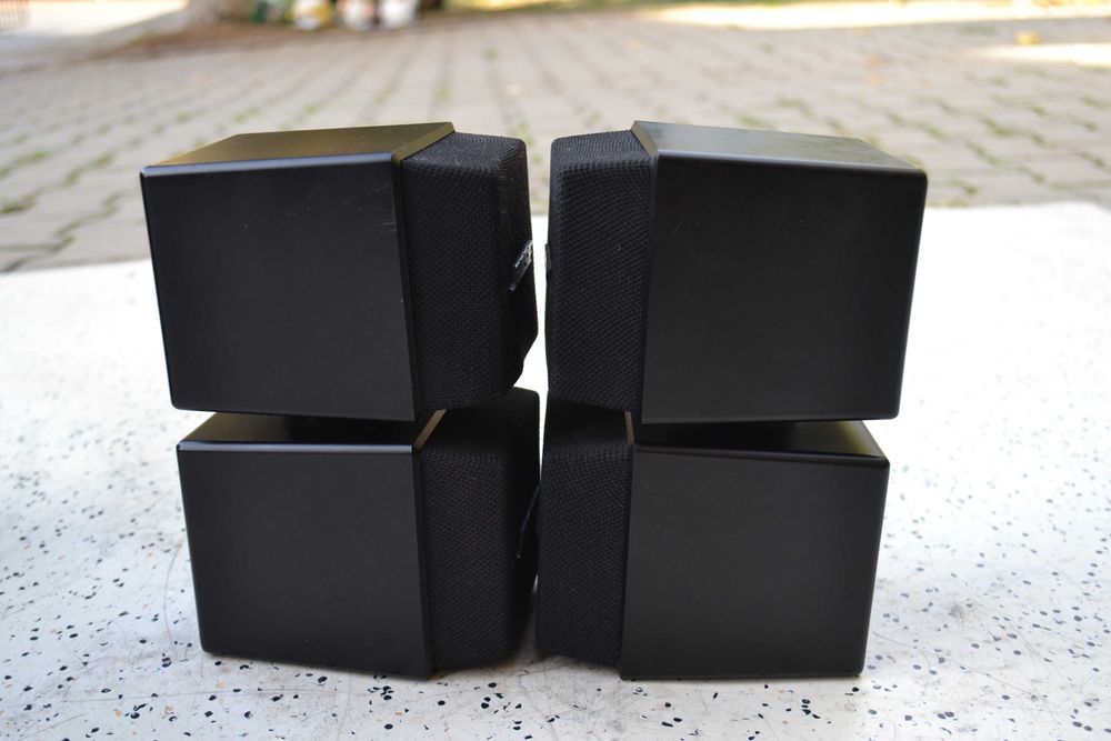 Subwoofer pasiv Bose Acoustimass + 2 sateliti Cube