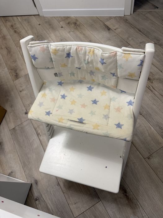 Стол Stokke за деца