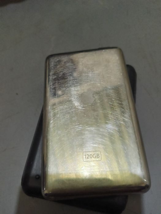Ipod 120 gb буу +зарядка
