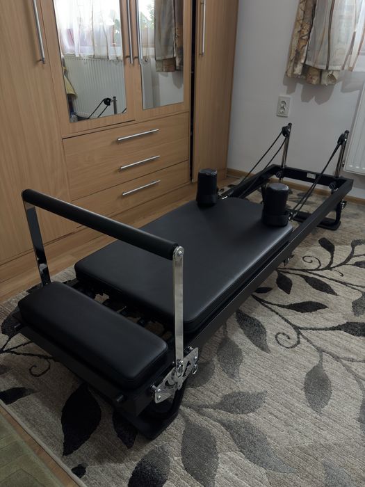 Aparat Pilates Reformer