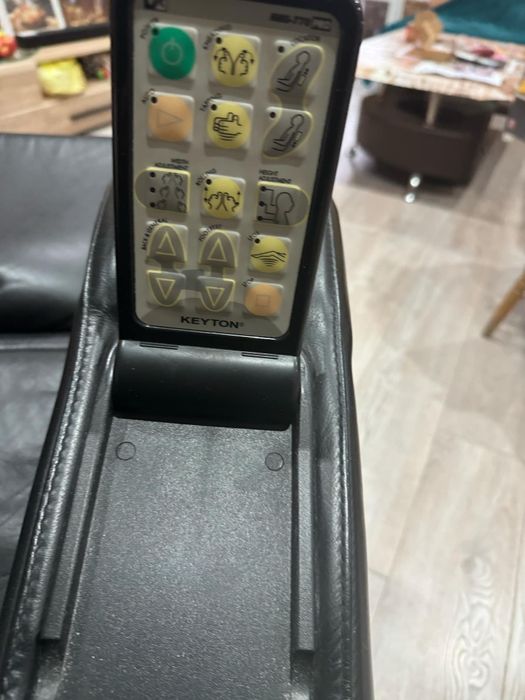 Кожен стол за масажи