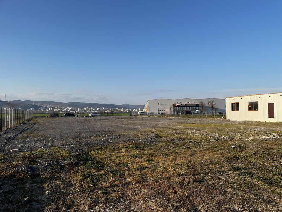 Дава се под наем Парцел в Стара Загора, Индустриална зона - запад - 3900 кв.м за 997.05 € - Снимка #1