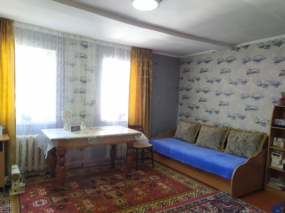 Продается дом возле парка