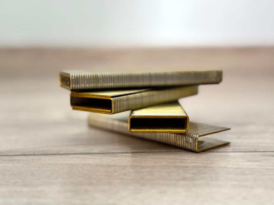 Capse pentru capsator pneumatic, Graphite