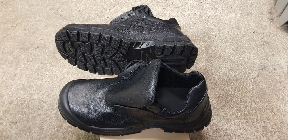 Работни обувки 41,46