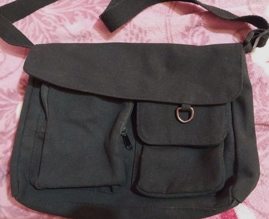 Сумка чёрная. Тканевая