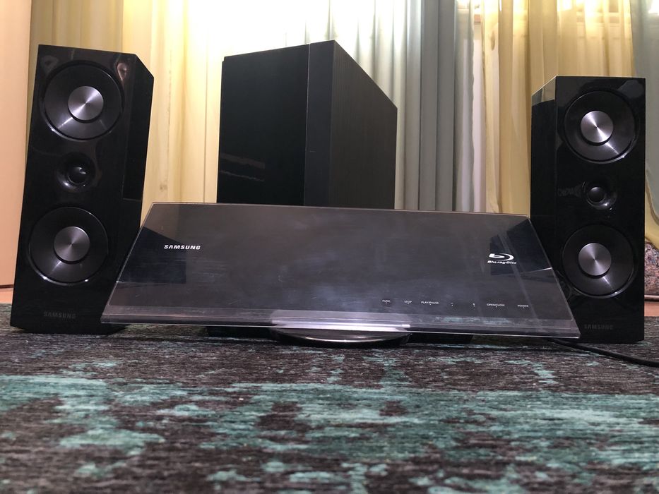Boxe +mini amplificare cu bluetooth si subwoofer