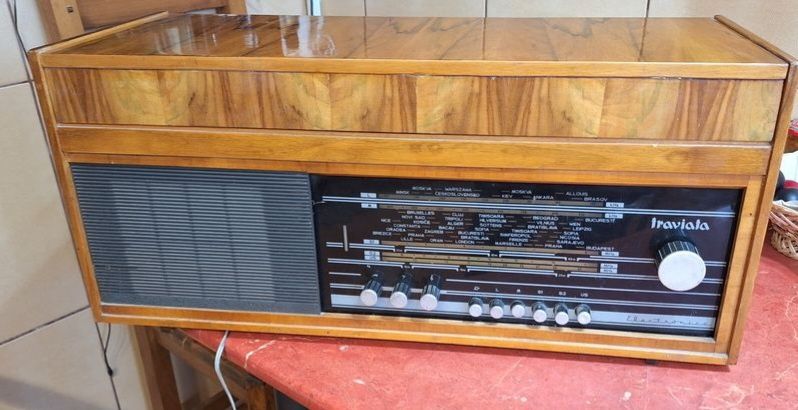 Pick-up radio Traviata 2