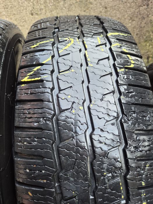 Cauciucuri iarna 215/70/15c m+s