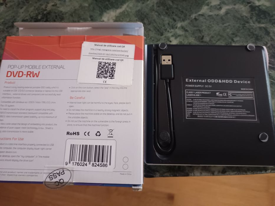 DVD-RW portabil       .