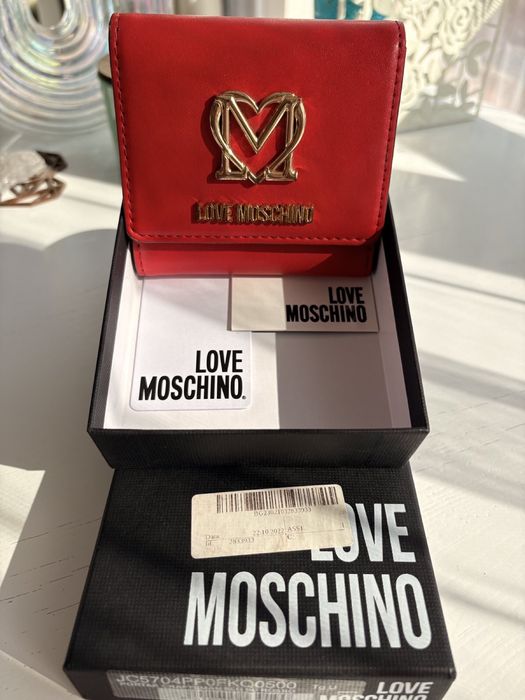 Портмоне/портфейл LOVE MOSCHINO