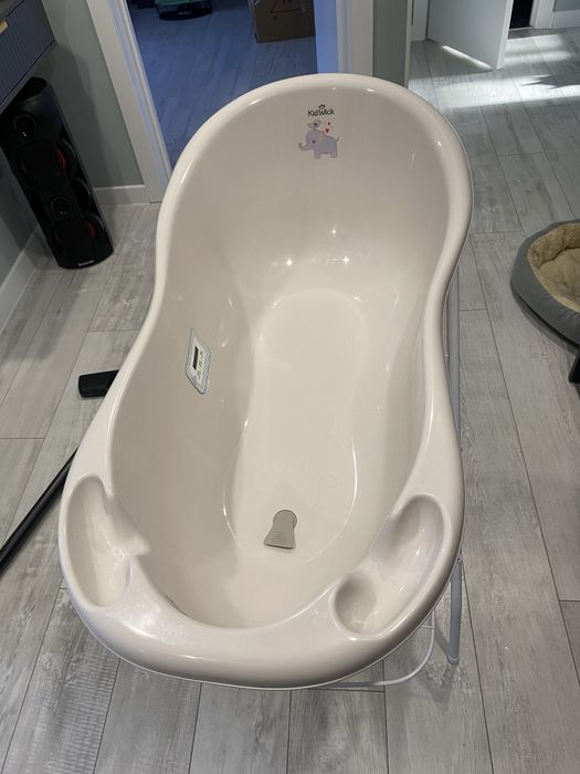 Ванночка для купания, с подставкой