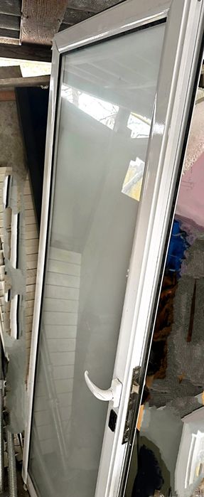 Ușa termopan aluminiu