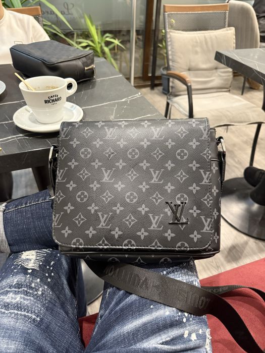 Louis Vuitton мъжка чанта през рамо
