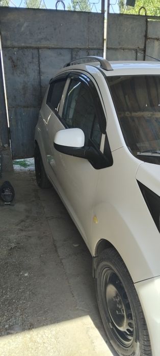 Спарк сотилади йоки обмен нархи 7800$