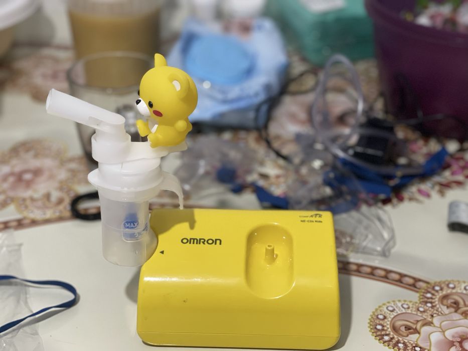 Продам Ингалятор компрессорный