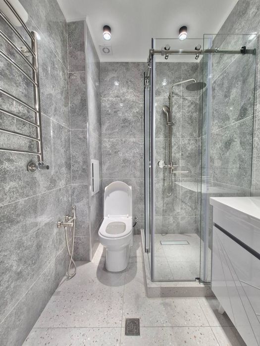 Срочно! Выгодно! Продается 2/4/10 в Центре города! Яккасарайский р-н