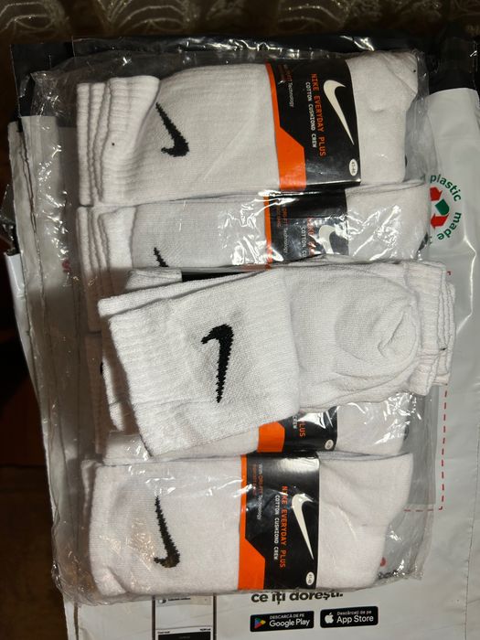 șosete nike noi cu etichetă