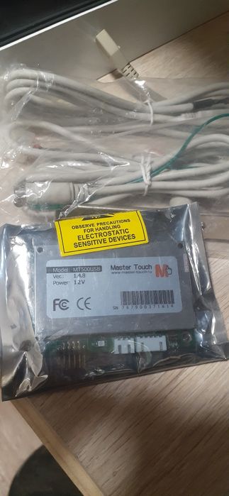 Монитор с сенсором для терминала или игрового автомата