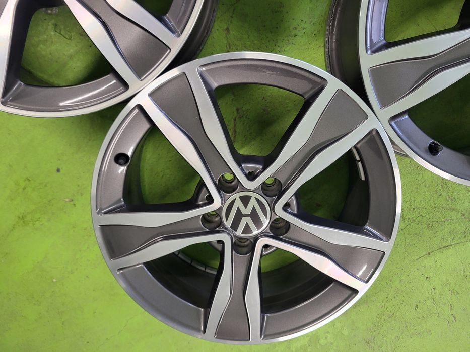 17 5x112 Vw Golf 5 6 7 touran Caddy 5х112
