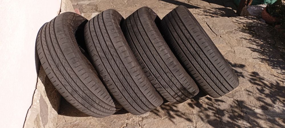 4 броя летни гуми Continental EcoContact 6Q 215/60/r17 H