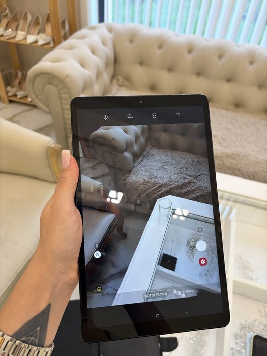 Планшет Samsung Galaxy Tab A 10.1 SM-T515