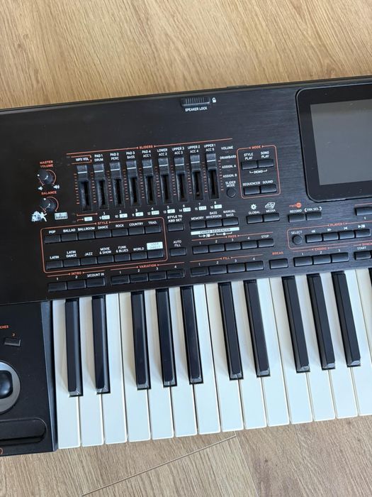 KORG  PA4X  Перфектен Топ!
