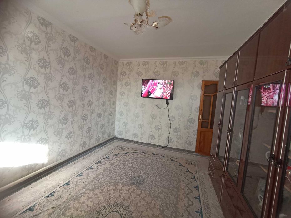 Уй сатылады келисимли қатып қалған баха емес