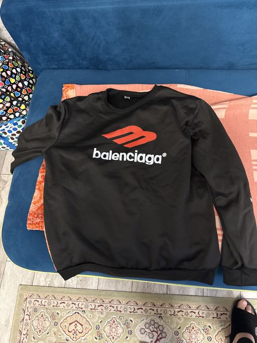 Продам две кофты