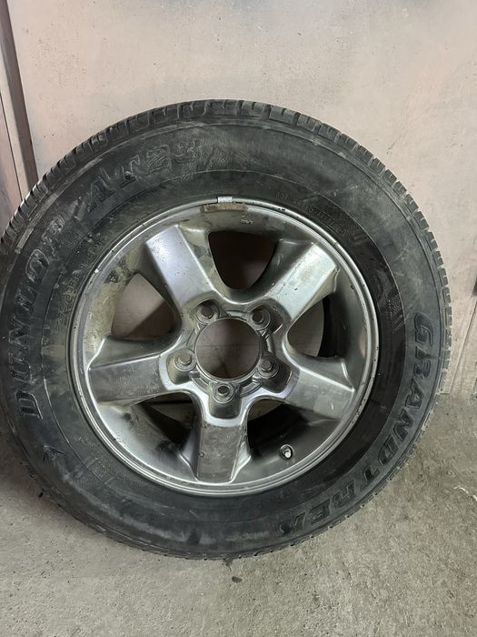 DUNLOP 275/60/18
