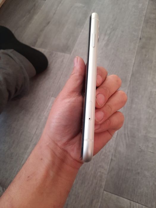Iphone 11 64gb в хорошем сост