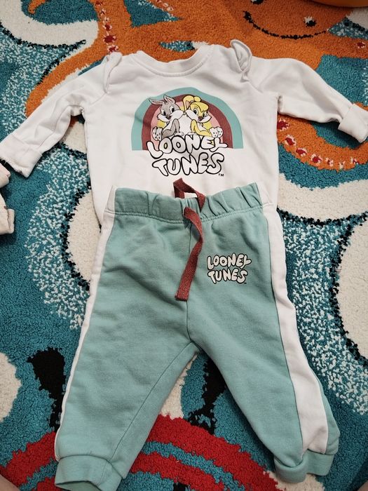 Дрешки за момиче