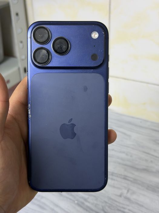 Iphoni 17 pro max