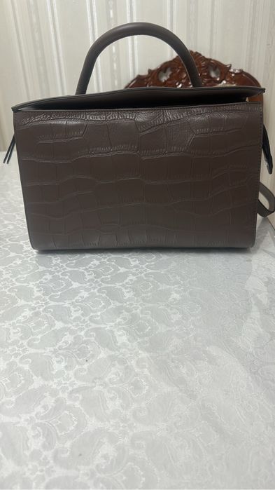 Сумка кожаная пройзводство Италия