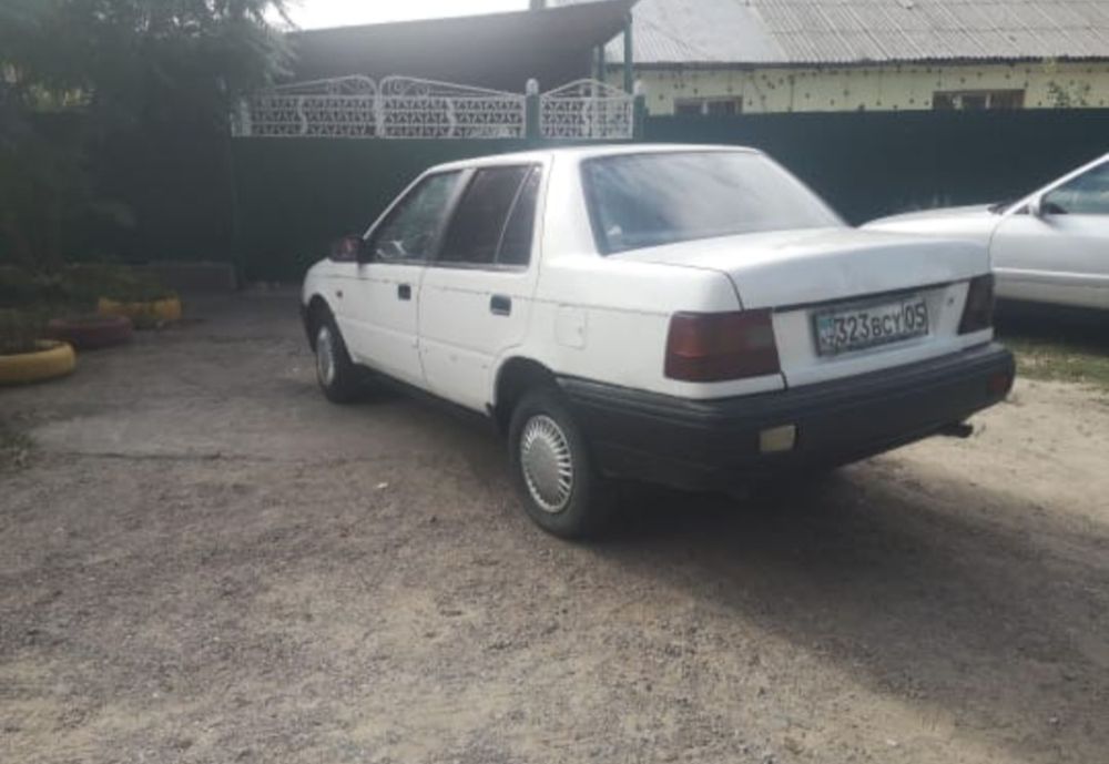 Hyundai pony 1992 г.