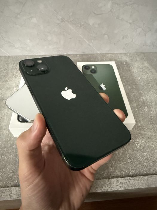Apple iPhone 13, 128GB, 4GB RAM, 5G, Green