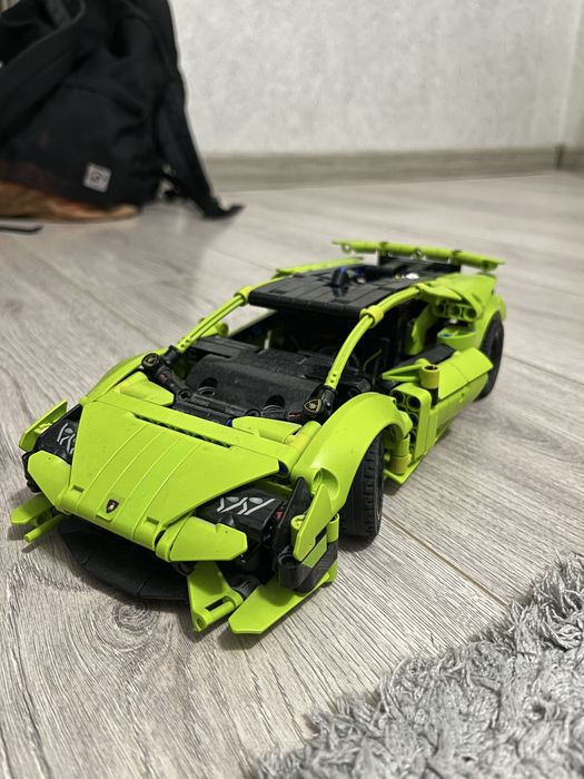 Машинка из лего