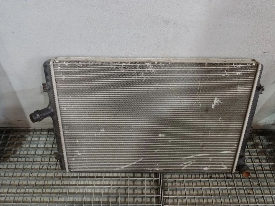 radiator apa 1.6 tdi 1.9 tdi 2.0tdi  vw golf 5 1k audi a3 8p seat leon skoda octavia 2 1k0121251ab