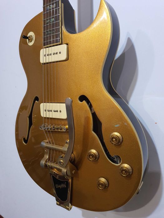 Vand chitara electrica Prestige NYS Deluxe, inclusiv toc