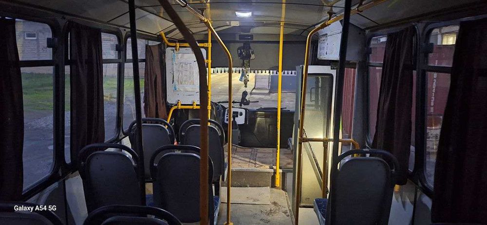 Продаётся автобус Исузу. Исузу автобус сотилади. Йили 2016.