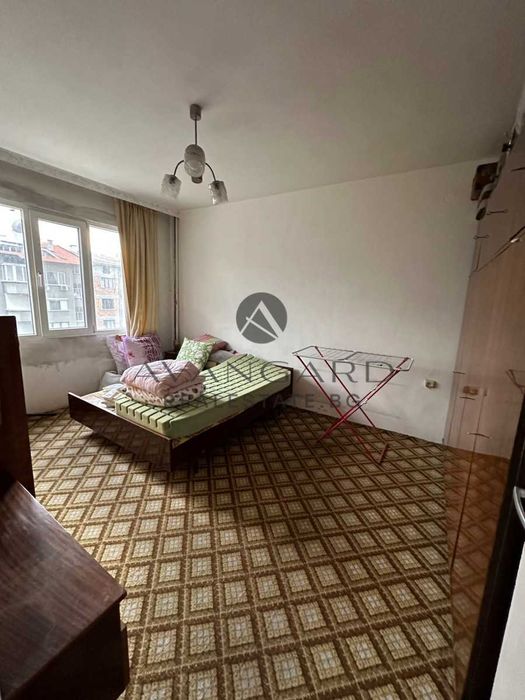 Продава се Двустаен апартамент в Пловдив, Кючук Париж - 78 кв.м за 1077 €/кв.м - Снимка #2