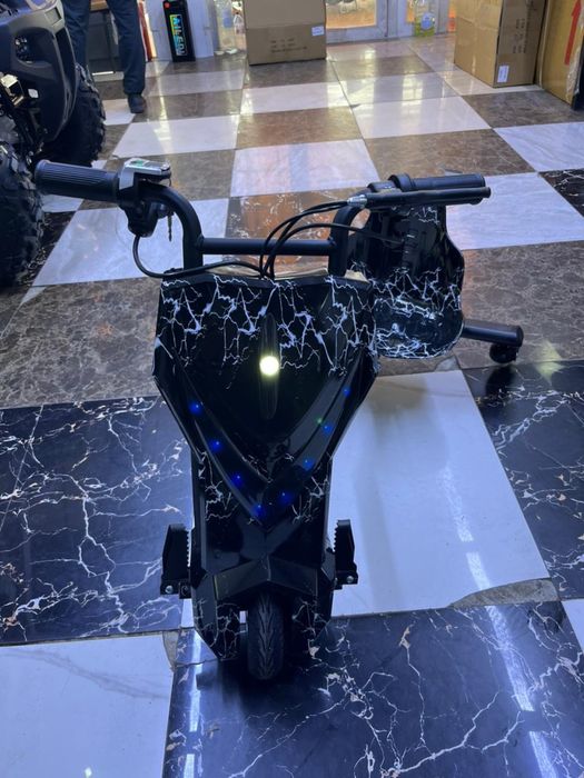 Детскиий электрический дрифт кар