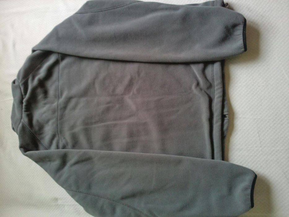 Провавам оригинално висококачествено топло поларче