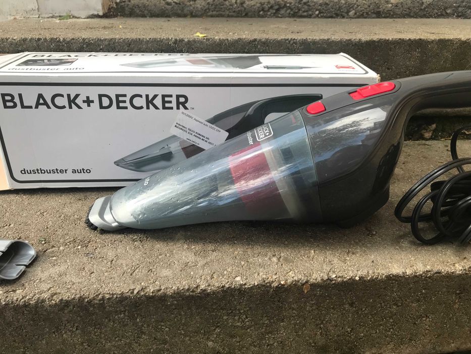 Aspirator Auto Black & Decker NV1200AV
