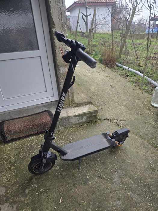 Продаве е-скутер абсулютно нов